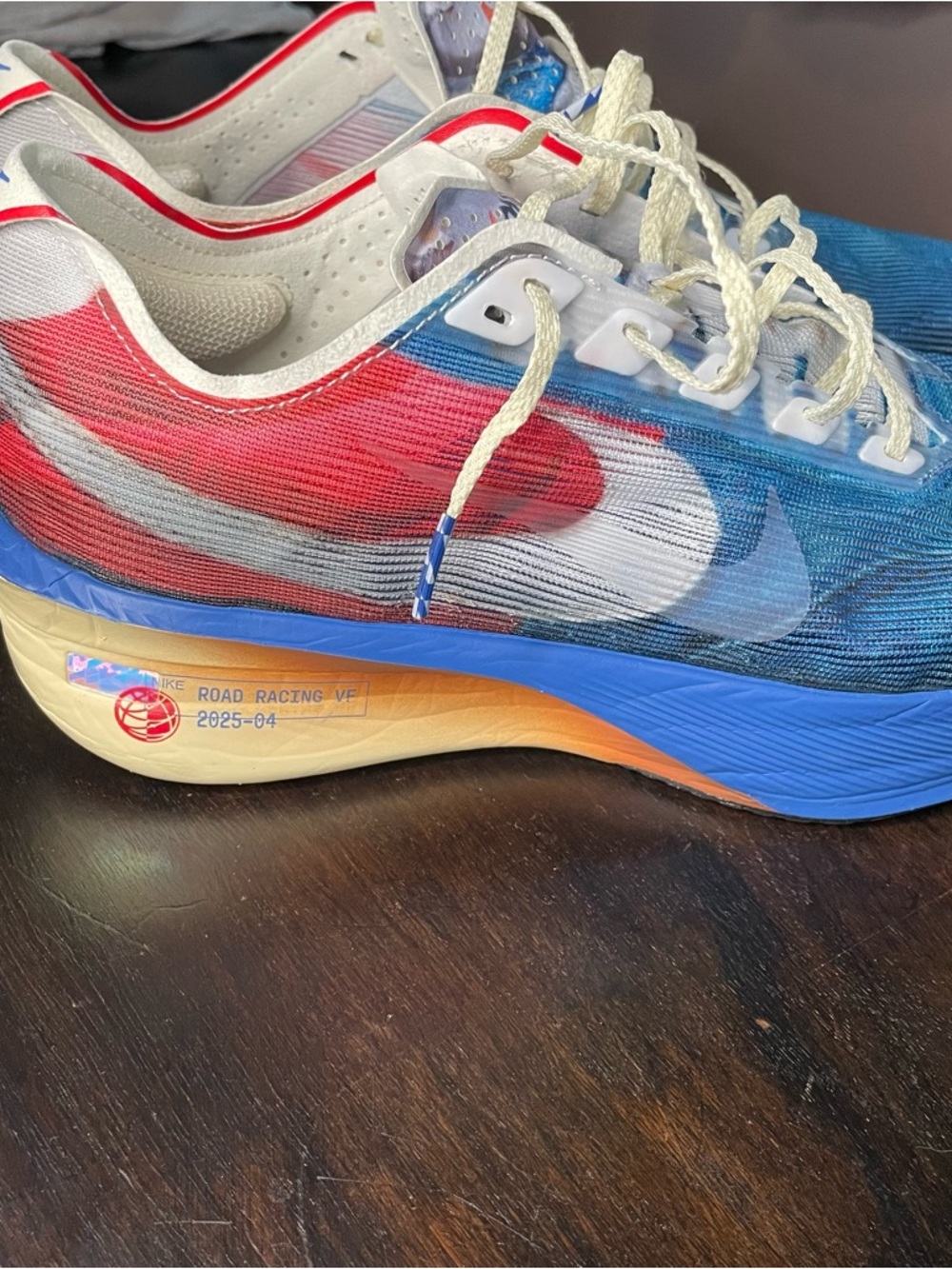 Nike Vaporfly 04 Running Shoes - Picture 3 of 6